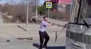 A psychopath with a shovel is a rare sight